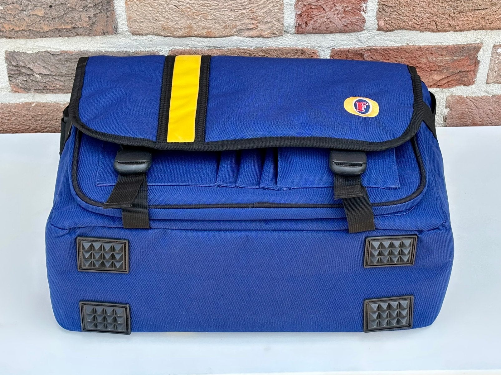 Vintage Foster’s Formula 1 laptoptas merchandise, Computers en Software, Laptoptassen, 17 inch of meer, Nieuw, Ophalen of Verzenden