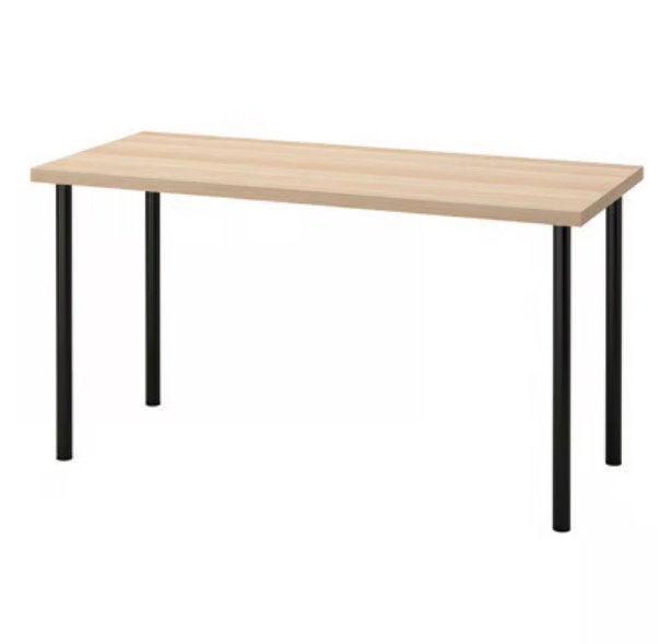 Ikea desk, Huis en Inrichting, Bureaus, Ophalen, Zo goed als nieuw