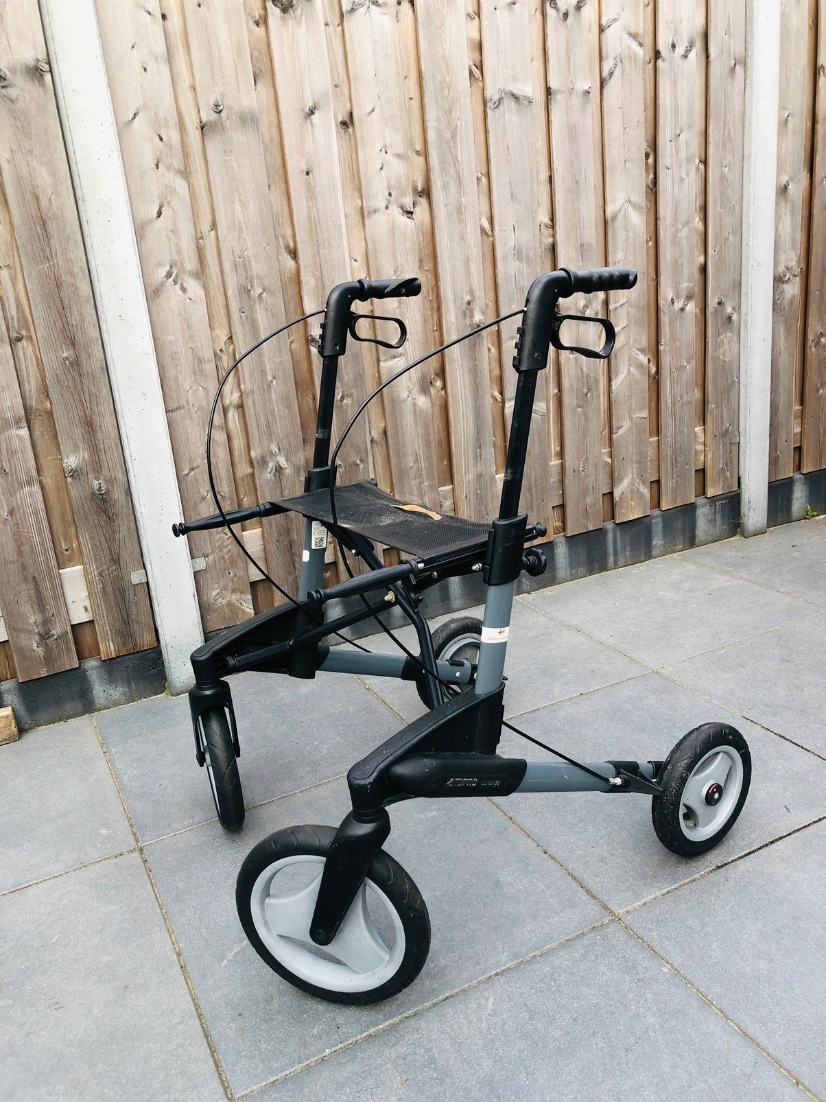 Opvouwbare lichtgewicht rollator / rolator licht gewicht, Ophalen of Verzenden, Opvouwbaar, Zo goed als nieuw