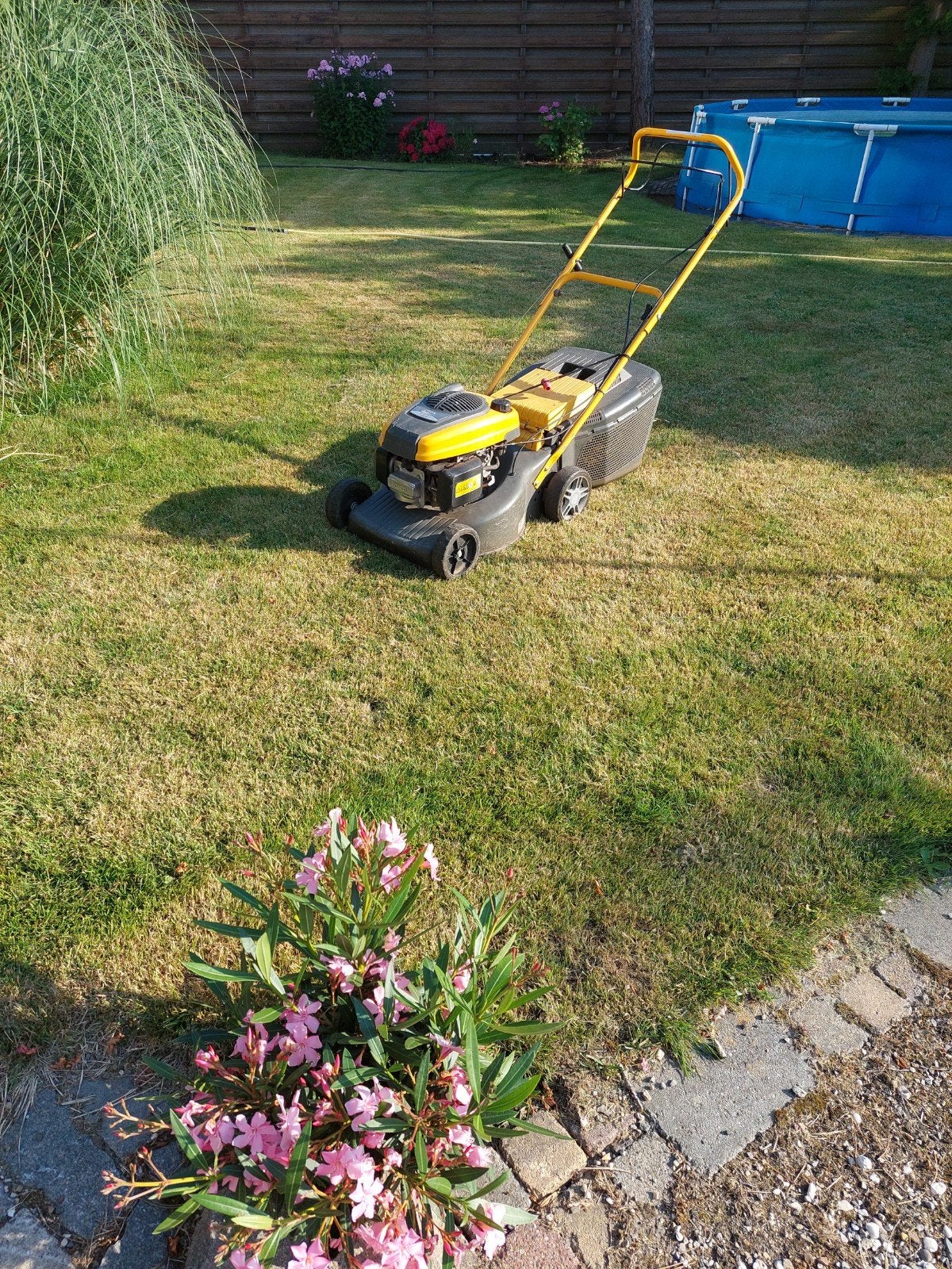 Stiga Combi 48 SQ Benzine Grasmaaier, Cirkelmaaier, Stiga, Ophalen of Verzenden, Benzine-grasmaaier
