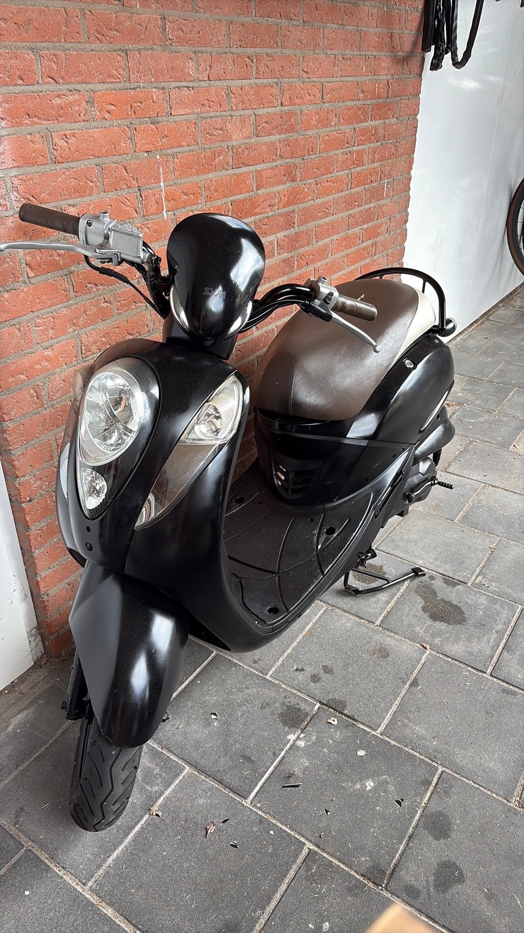 Sym mio, Ophalen, Gebruikt, Benzine, Mio