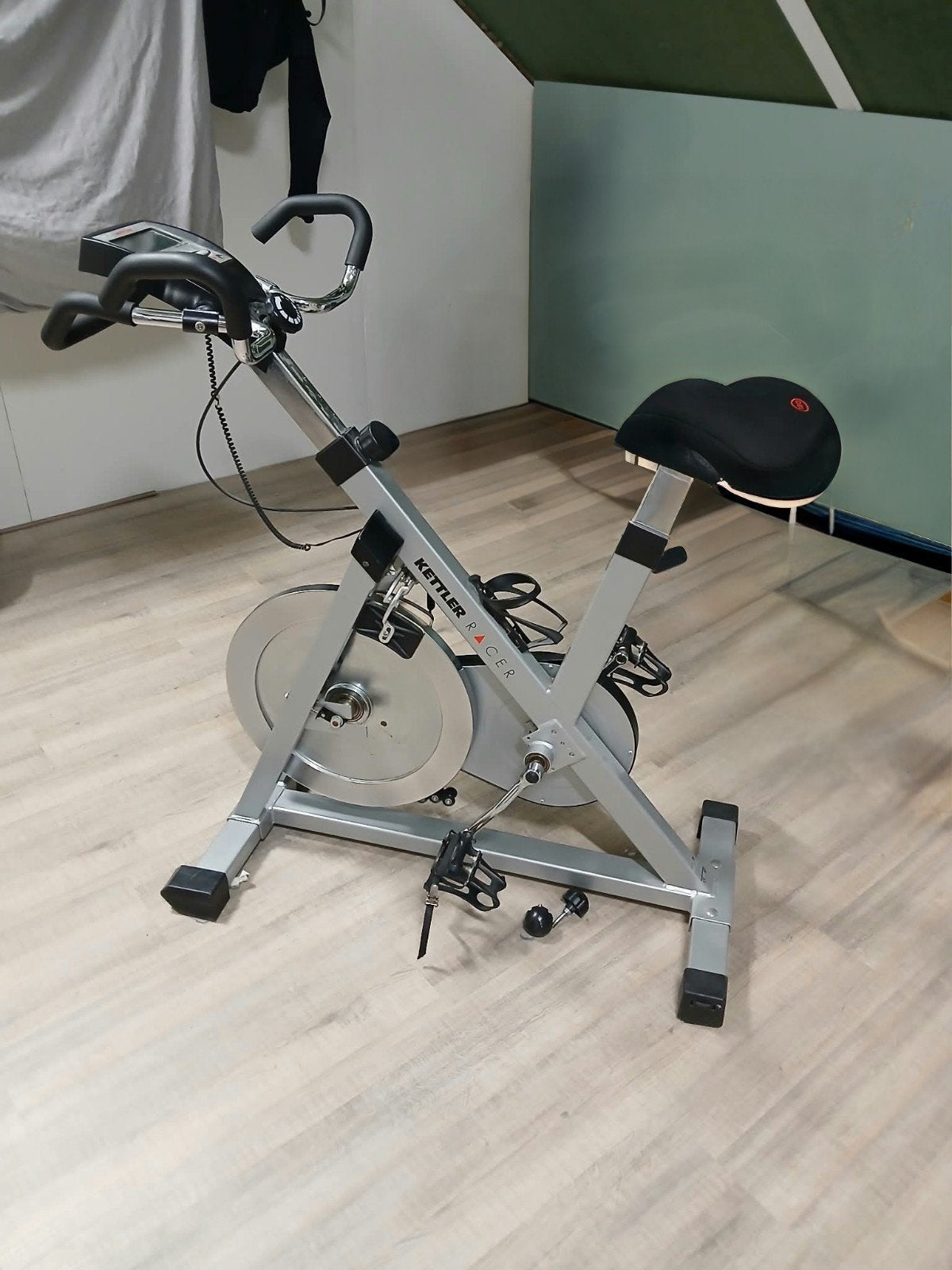 Kettler Racer Spinningfiets - Alles werkt naar behoren, Ophalen, Gebruikt, Benen, Spinningfiets