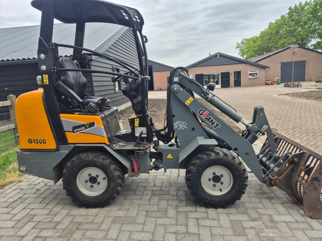 Giant 1500, Zakelijke goederen, Ophalen, Wiellader of Shovel