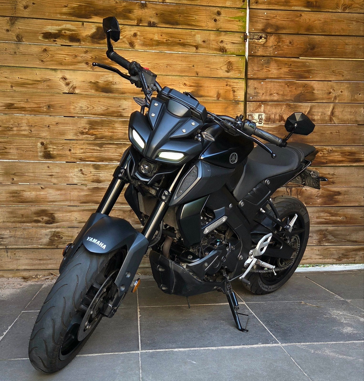 Yamaha mt125 - 2021 - Akrapovic - Tech Black, Motoren, Motoren | Yamaha, Occasion, Particulier, 125 cc, 11 kW of minder