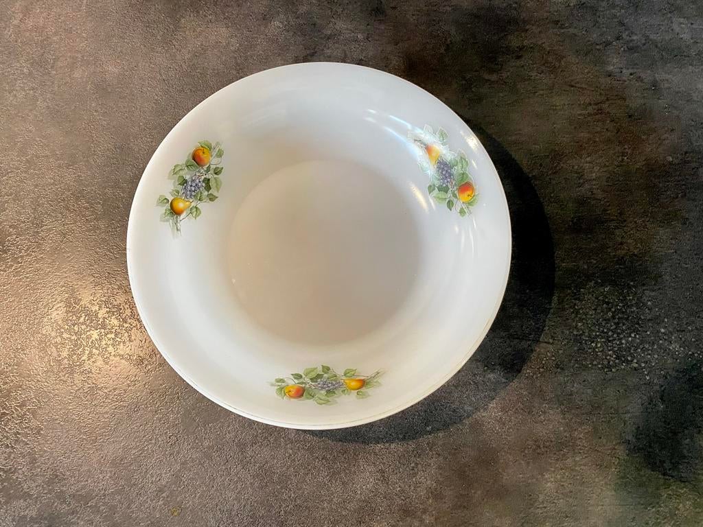 Vintage arcopal de france Schaal met Fruitdecoratie, Ophalen of Verzenden