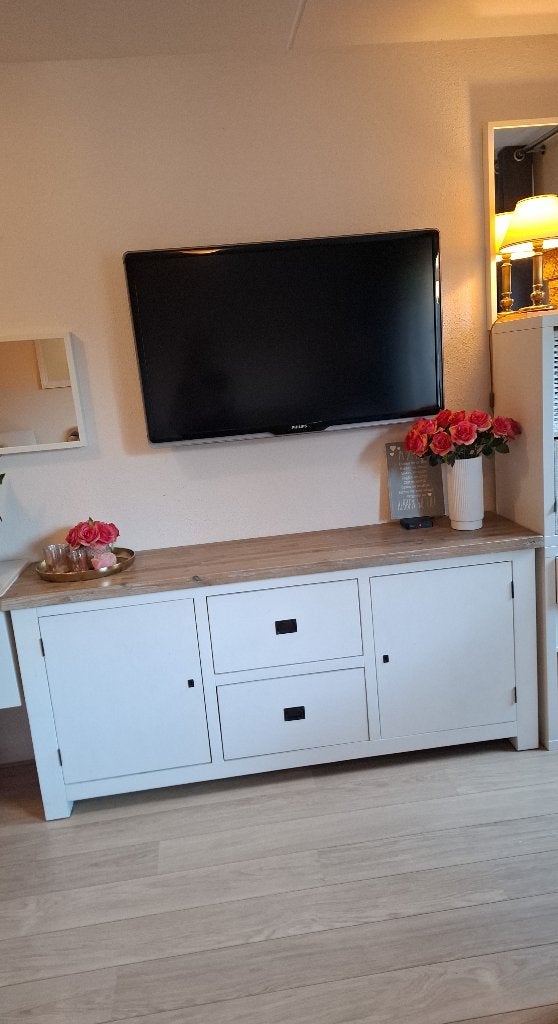 Dressoir, Ophalen, Met lade(s), 150 tot 200 cm, Zo goed als nieuw
