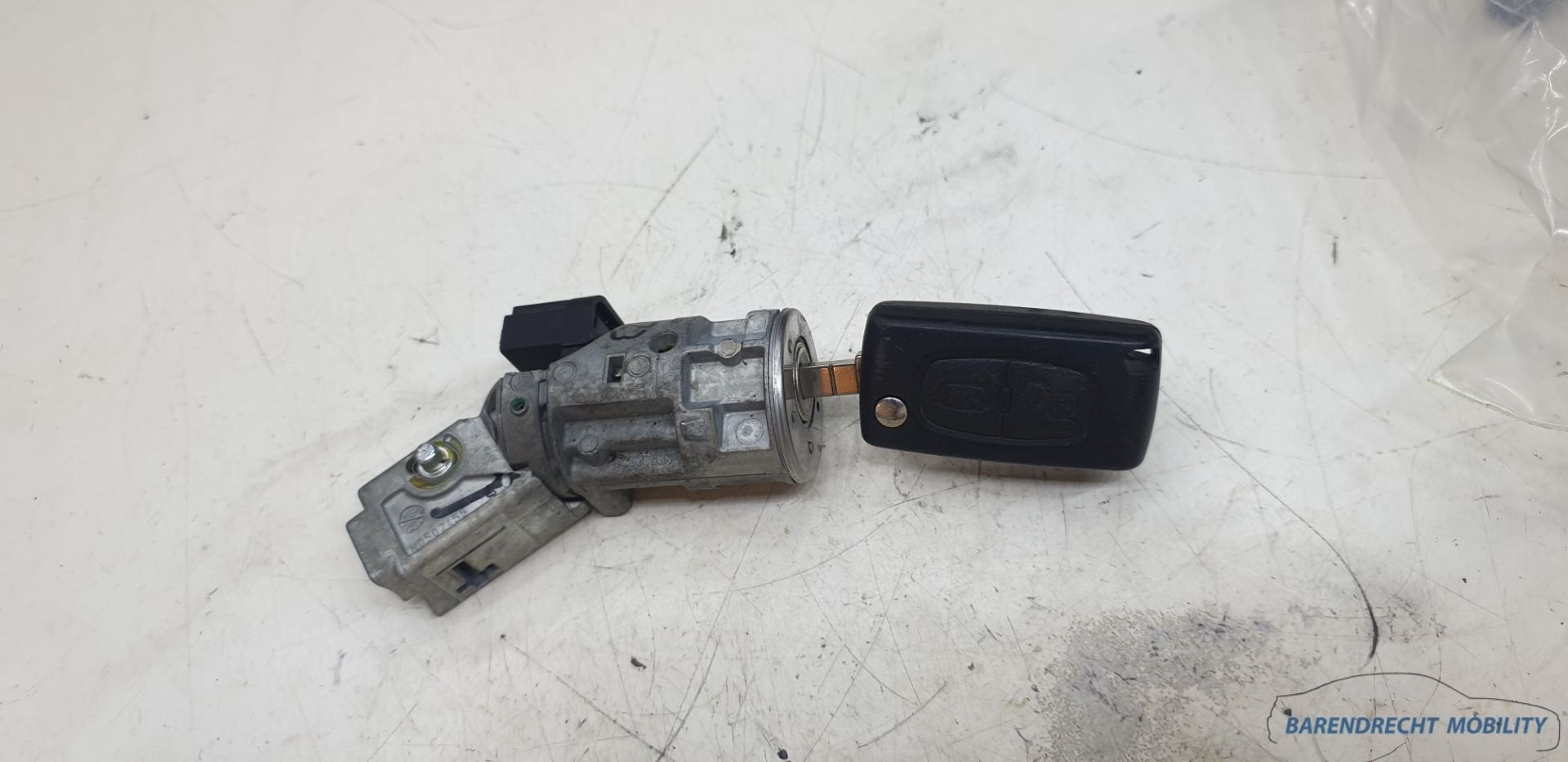 Contactslot met 2 knops sleutel Citroen C3 klapsleutel sleut, Gebruikt, Citroën, Stellantis N.V., Ophalen of Verzenden