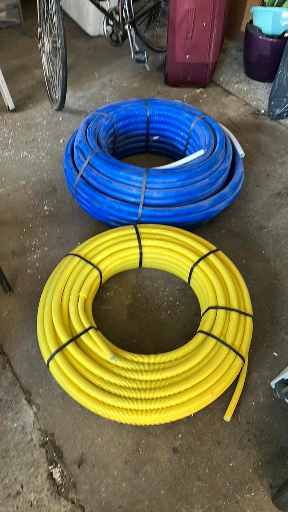 Waterleidings en gas rol, Doe-het-zelf en Verbouw, Buizen en Afvoer, Overige materialen, 6 meter of meer, Overige typen, Ophalen of Verzenden