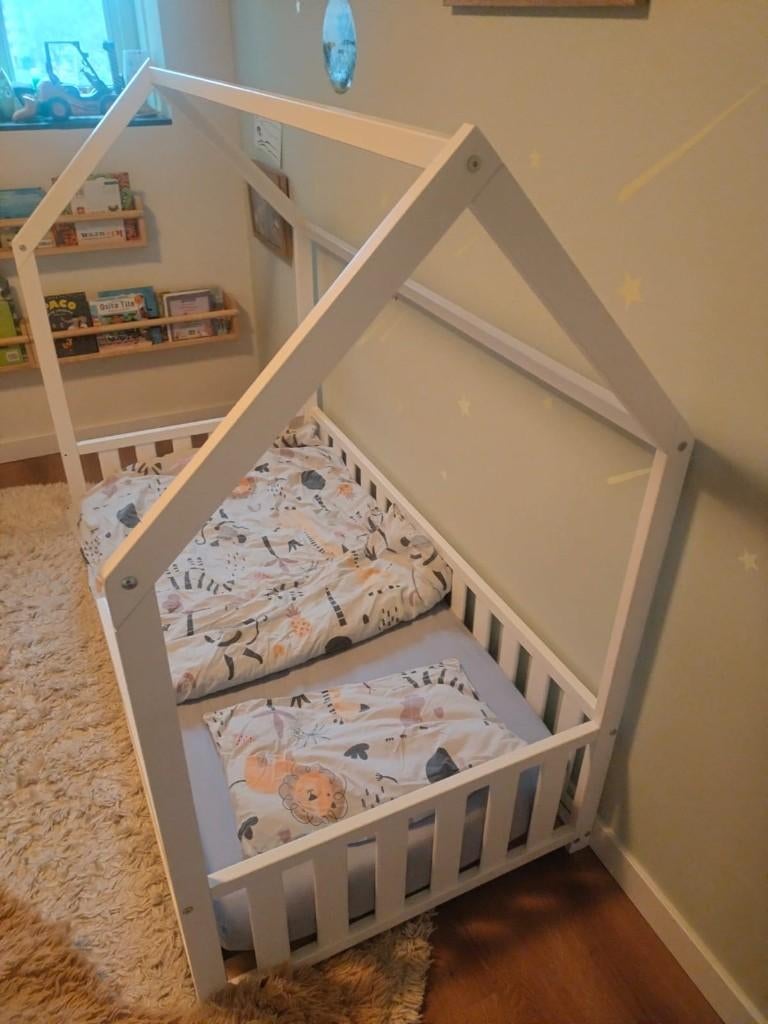 Prénatal kinderbed 150x80 met Anti Allergie matras  kids bed, Ophalen, Wit, 190 cm of minder, Zo goed als nieuw