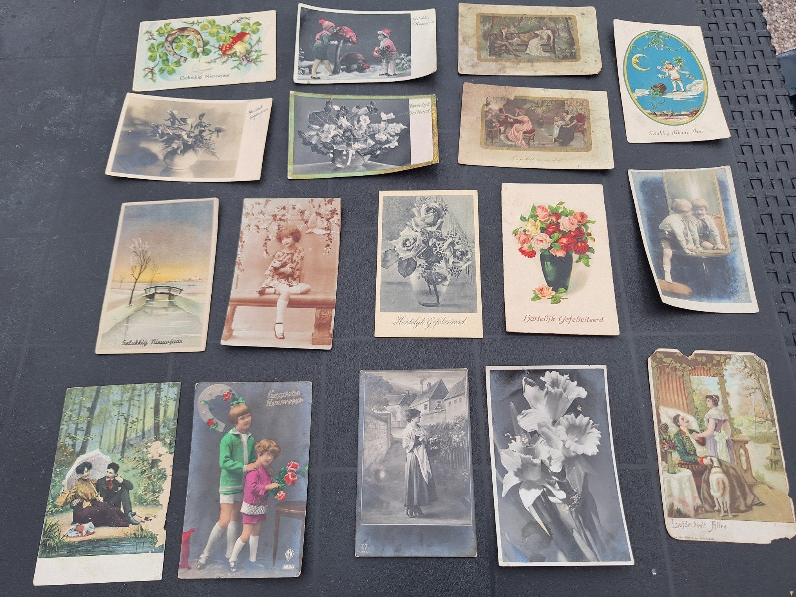 WW1 en WW2 kaarten met postzegels jaren 20 - 30 en 40., Verzamelen, Ophalen of Verzenden, Voor 1940, Gebruikt, Prent