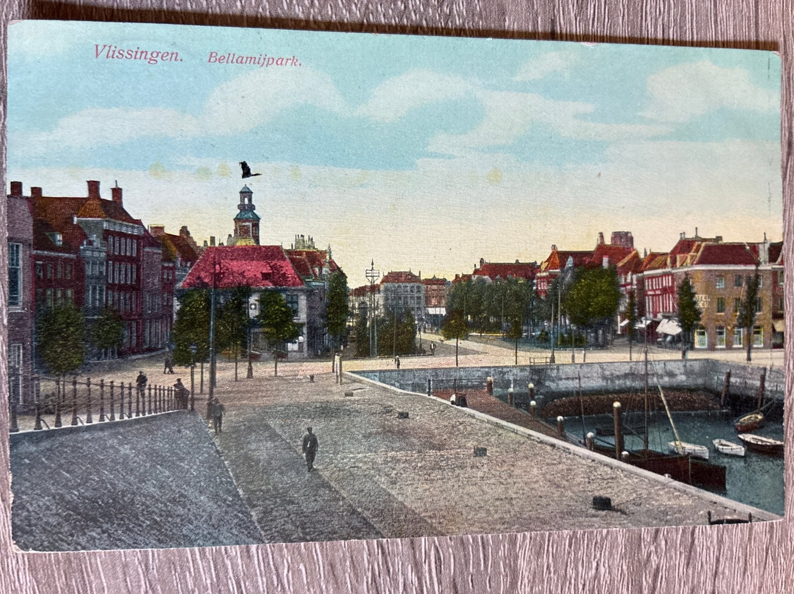 Oude ansichtkaart Vlissingen, Bellamypark militair, Verzamelen, Ansichtkaarten | Nederland, Ophalen of Verzenden, Voor 1920, Gelopen