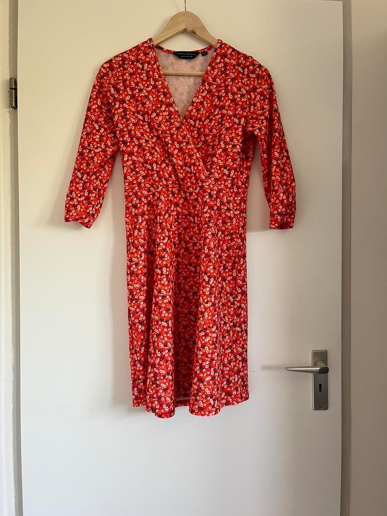 Meerkleurige jurk bloemen maat 38/M Dorothy Perkins, nieuw, Kleding | Dames, Jurken, Maat 38/40 (M), Overige kleuren, Nieuw, Ophalen of Verzenden