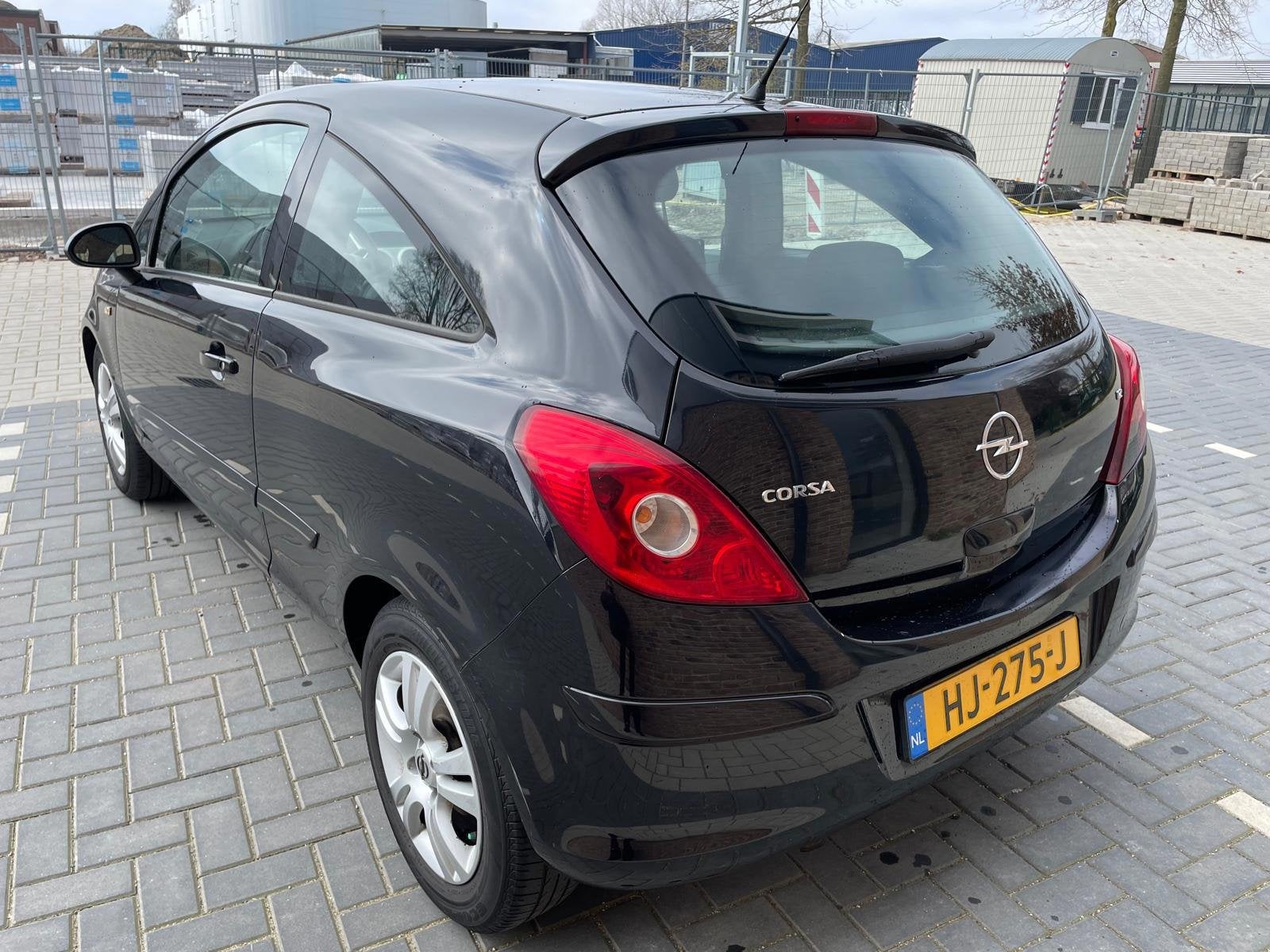 Opel Corsa 1.2-16V Essentia, Auto's, Voorwielaandrijving, 450 kg, 4 cilinders, 1229 cc
