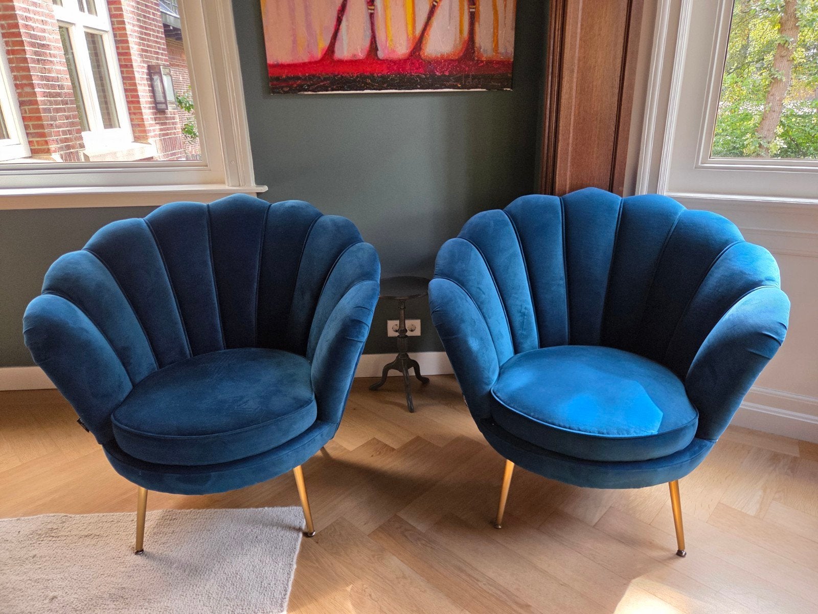 Twee blauwe/ turquoise fluwelen schelpen stoelen/ fauteuils, Ophalen, 75 tot 100 cm, Zo goed als nieuw, Stof