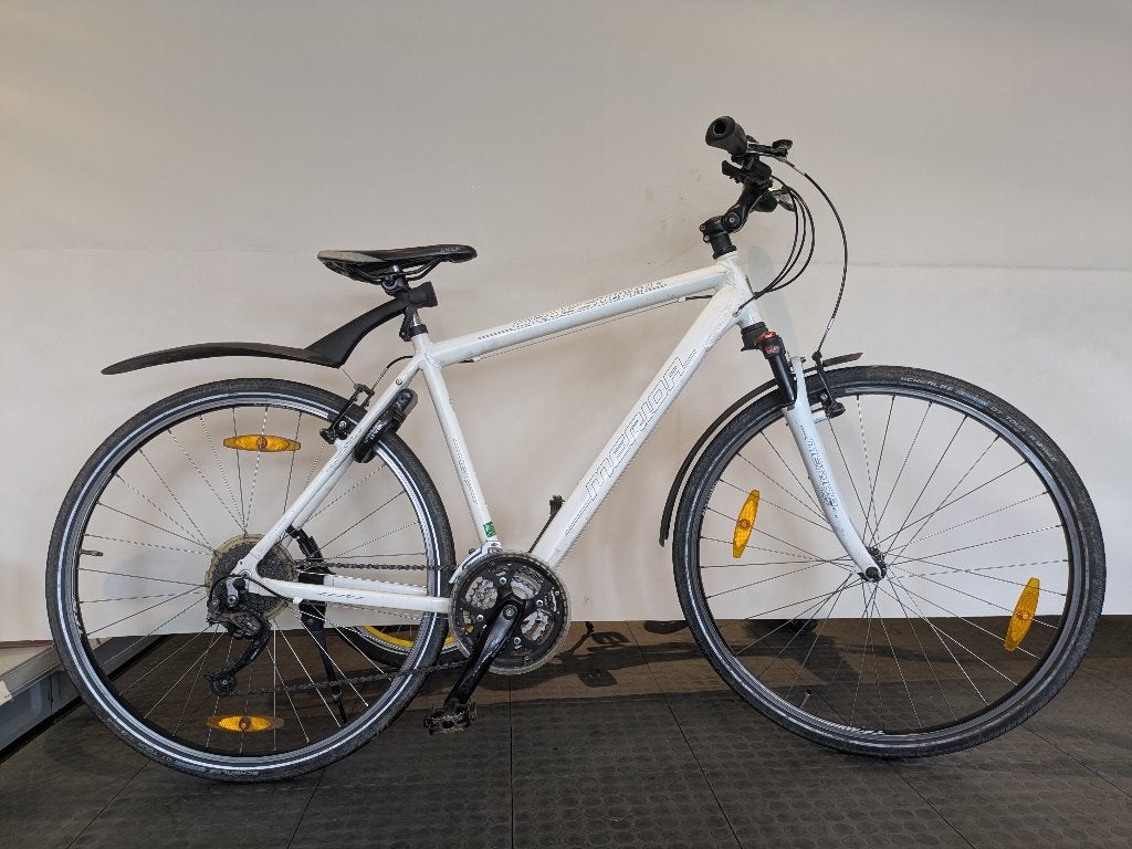28 inch Merida Crossway met 27 versnellingen Deore SLX., Fietsen en Brommers, 28 inch, Gebruikt, Vering, Velgrem