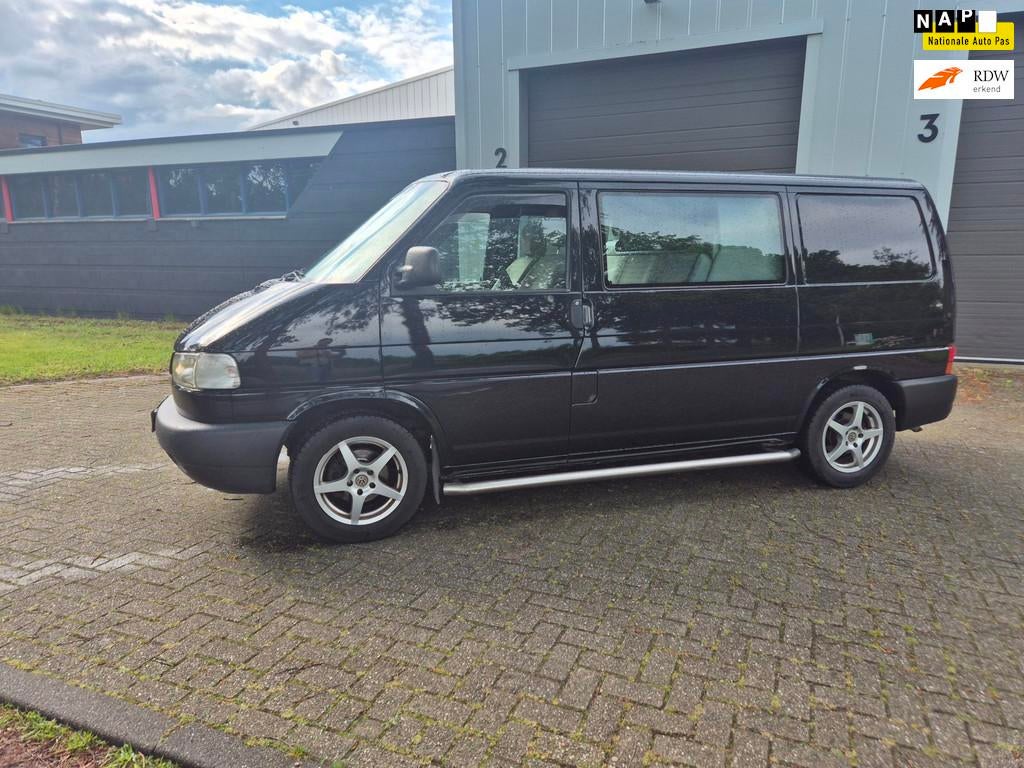 Volkswagen Transporter 2.5 TDI T4 AIRCO 2003 DUBBELE CABINE, Auto's, Bestelauto's, Voorwielaandrijving, Gebruikt, 700 kg, Volkswagen