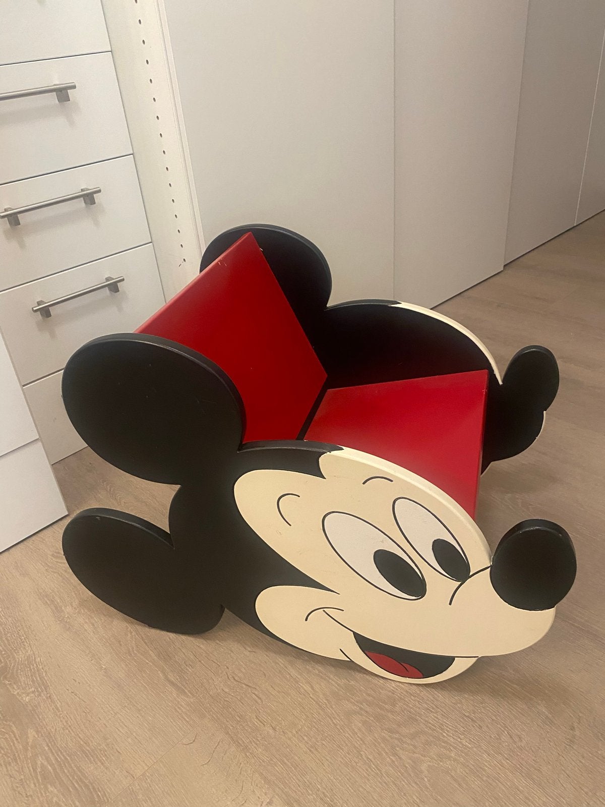Mickey Mouse kinderstoel - Rood en zwart, Ophalen, Gebruikt, Stoel(en)