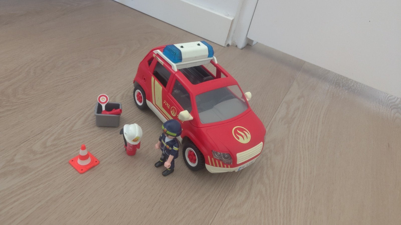 Playmobil Brandweerauto met Brandweerman en Accessoires, Kinderen en Baby's, Ophalen of Verzenden