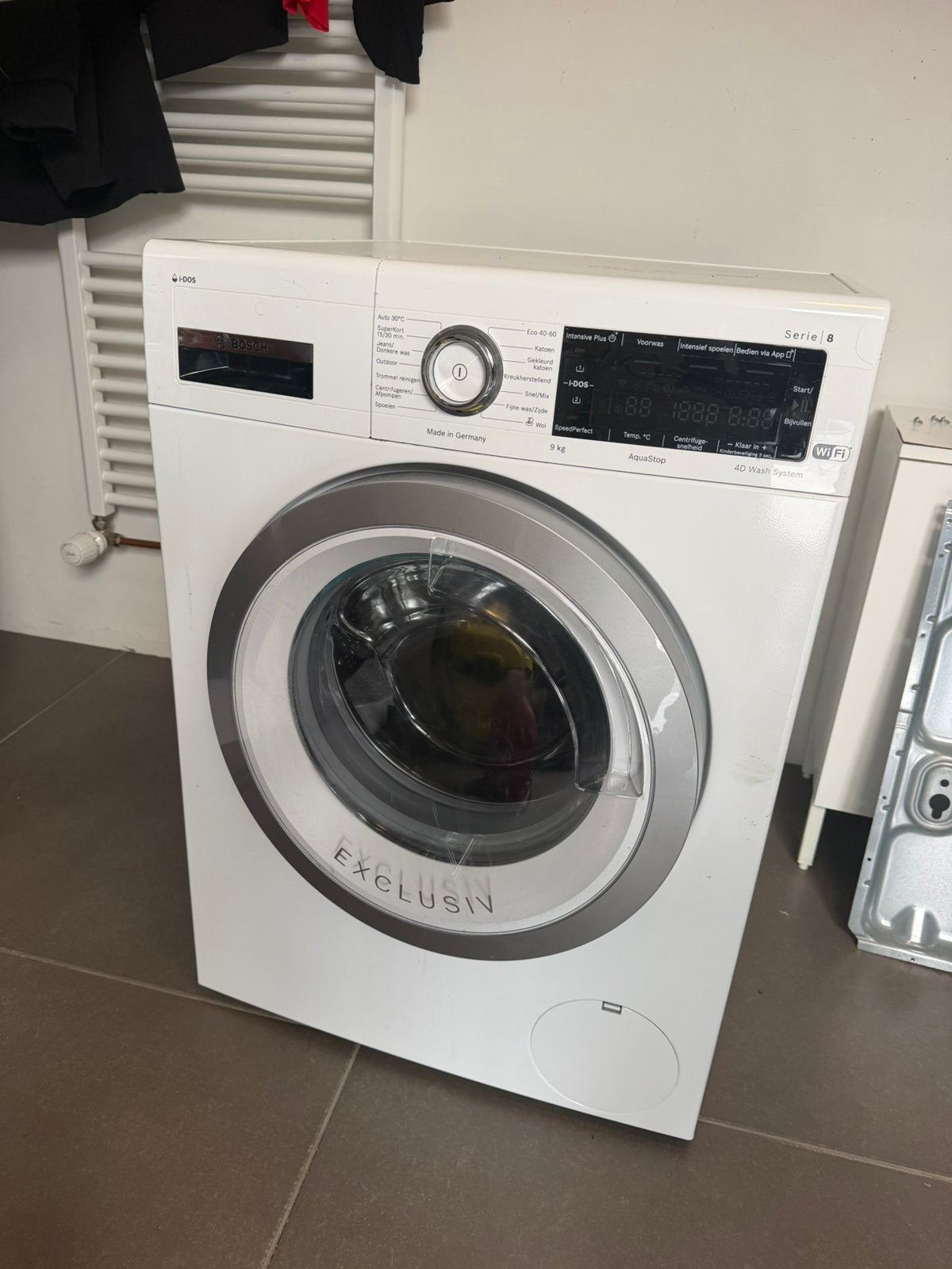 Bosch wasmachine serie 8 kapotte printplaat “ bieden “, Ophalen, 1200 tot 1600 toeren, Gebruikt, Minder dan 85 cm