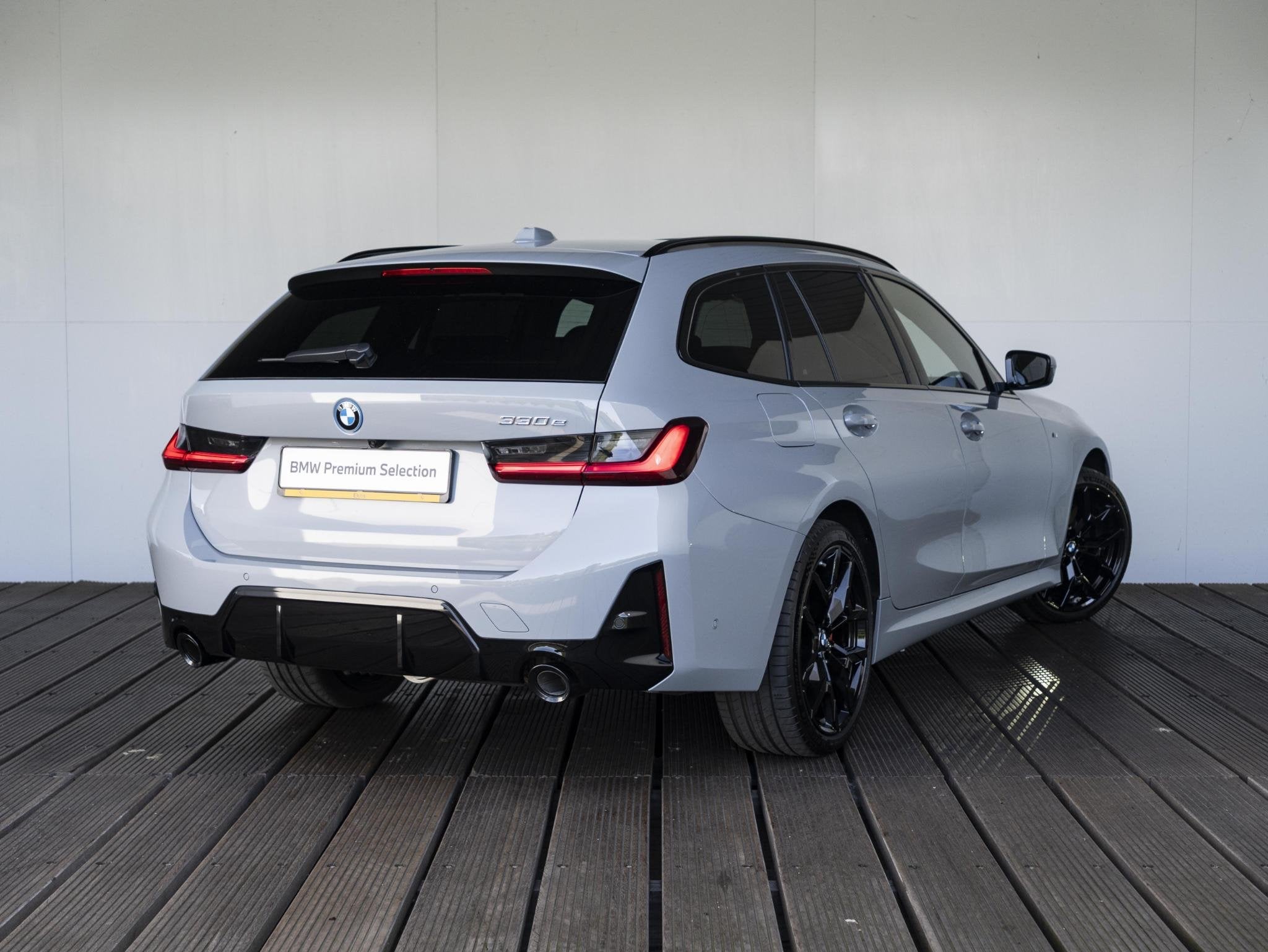 BMW 3 Serie Touring 330e | M Sportpakket Pro | Innovation Pa, Auto's, 1998 cc, Achterwielaandrijving, Gebruikt, 4 cilinders