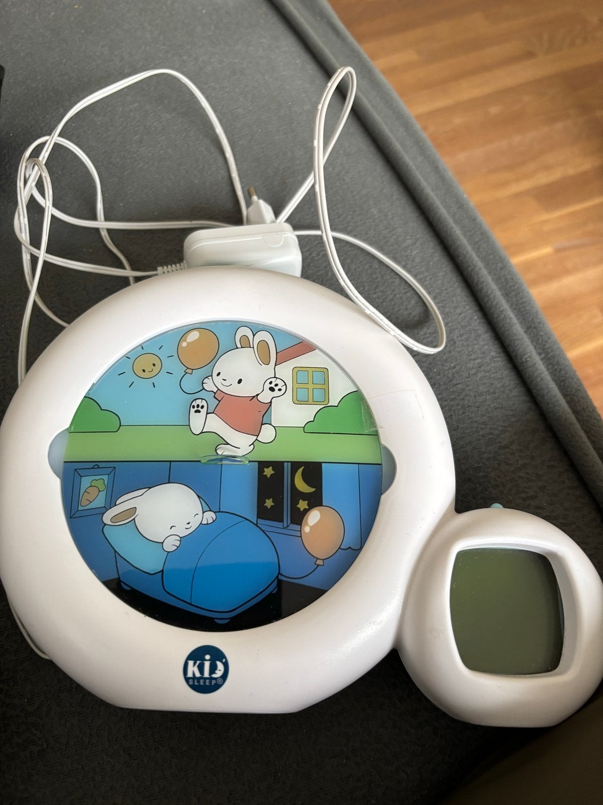Kidsleep Moon Nachtlampje/Slaaptrainer met muziek, Ophalen, Gebruikt