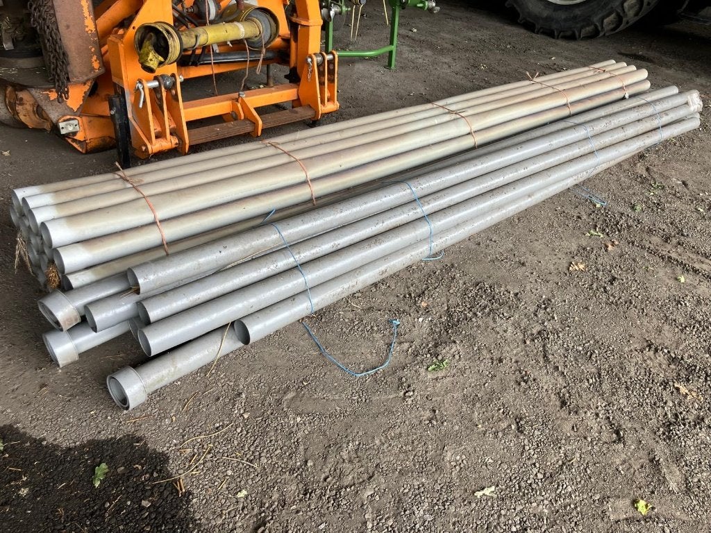 PVC Hemelwaterafvoer, Doe-het-zelf en Verbouw, Buizen en Afvoer, Ophalen, Pvc, 4 tot 6 meter, Zo goed als nieuw