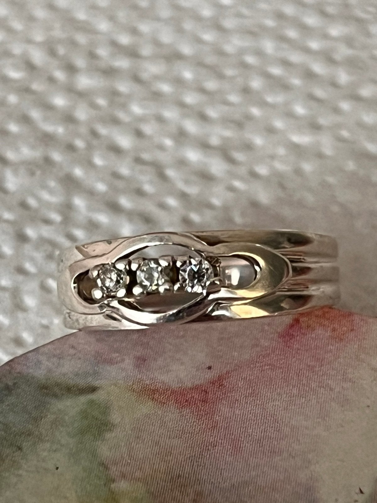 Zilveren ring met 3 steentjes, Ophalen of Verzenden, Zo goed als nieuw, Zilver, Dame