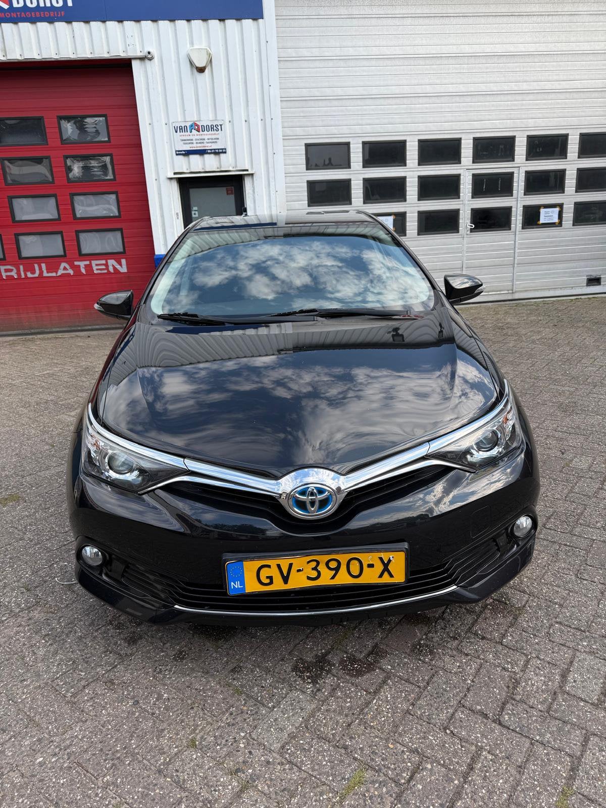 Toyota Auris 1.8 Hybrid 5DR CVT 2015 Zwart, Auto's, 28 km/l, Zwart, Origineel Nederlands, 1798 cc