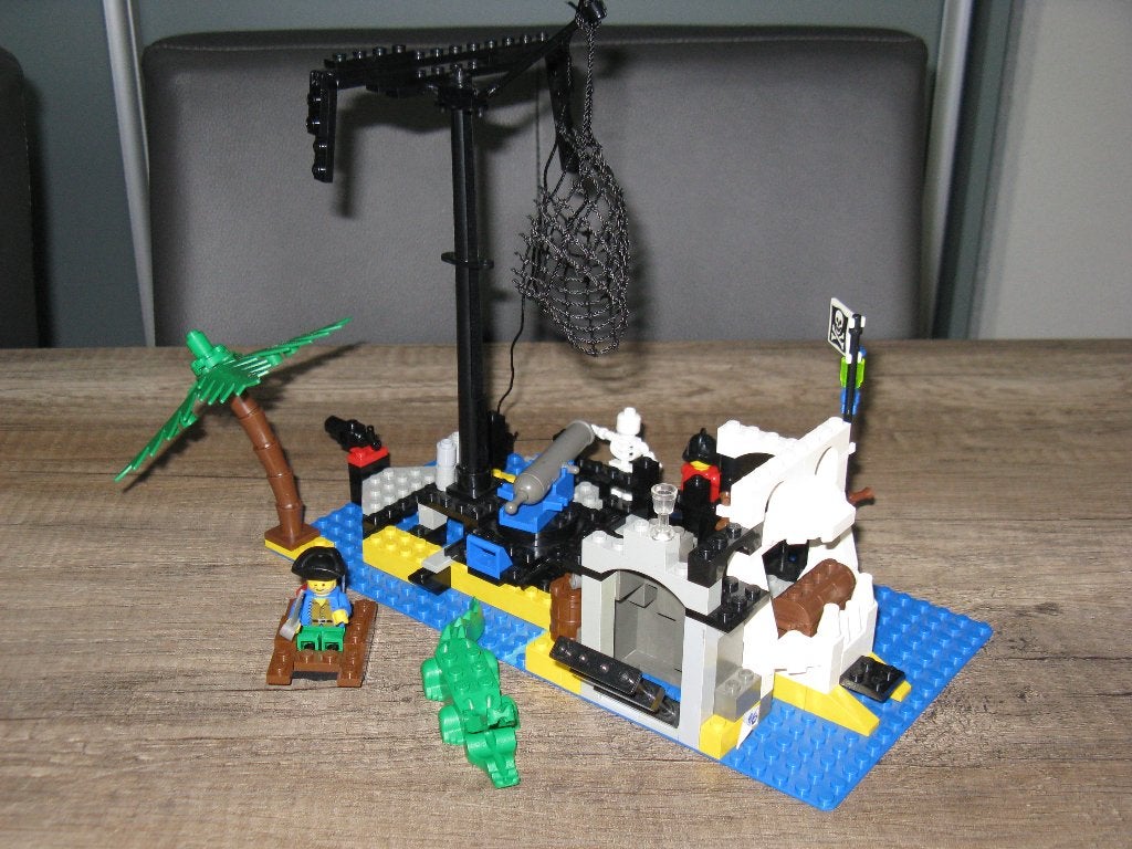 lego 6296 Piraten eiland ( mist zeil), Ophalen of Verzenden, Lego