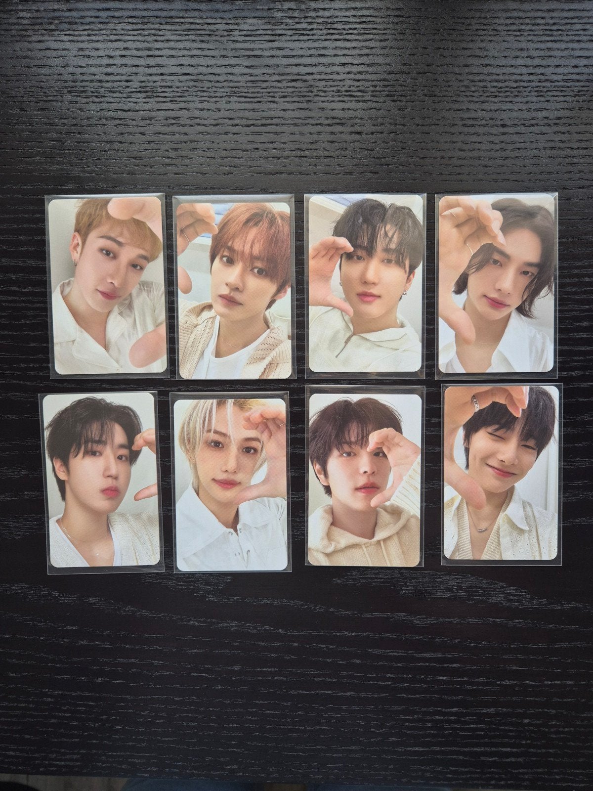 stray kids photocard set a seasons greetings 2024, Verzamelen, Ophalen of Verzenden, Zo goed als nieuw, Foto of Kaart