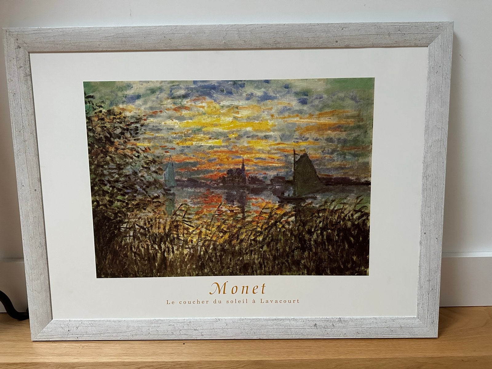 Monet: Le coucher du soleil à Lavacourt - Ingelijste print, Antiek en Kunst, Ophalen, Maritiem / water, Impressionistisch, Print