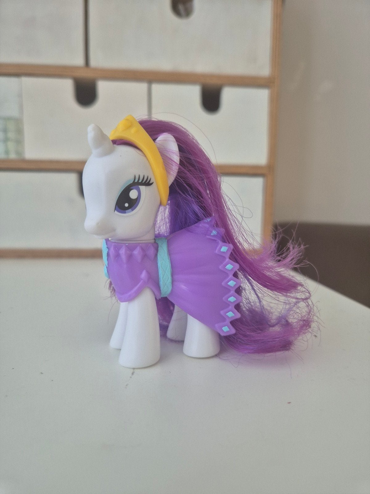 My Little Pony Rarity figuur - Eenhoorn met paars haar, Kinderen en Baby's, Speelgoed | My Little Pony, Zo goed als nieuw, Ophalen of Verzenden