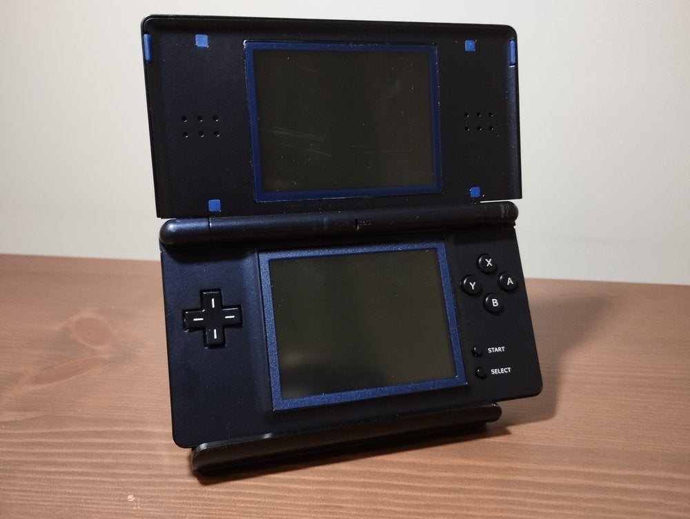Nintendo DS lite Zwart refurbished + nieuwe case, Spelcomputers en Games, Ophalen of Verzenden, Refurbished, Zwart, DS Lite