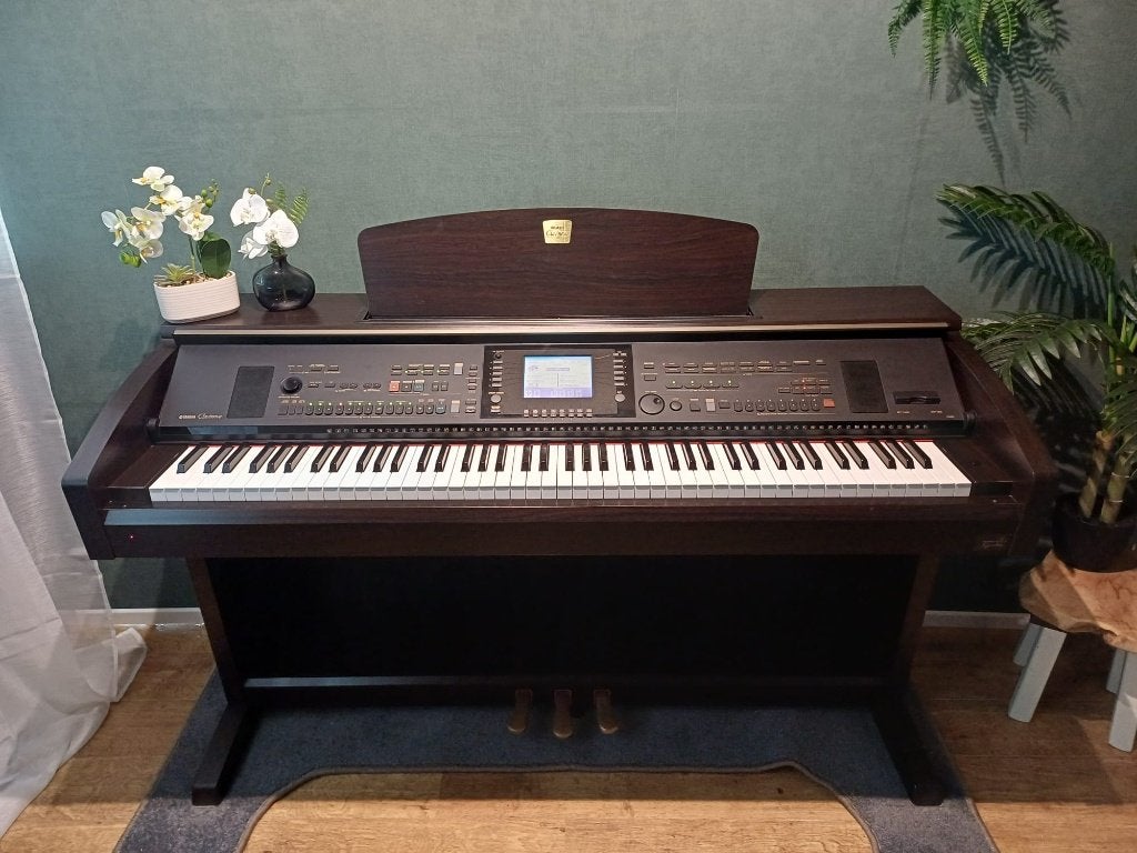 Yamaha CVP-303 - Gratis bezorging!, Bruin, ., Digitaal, Ophalen of Verzenden