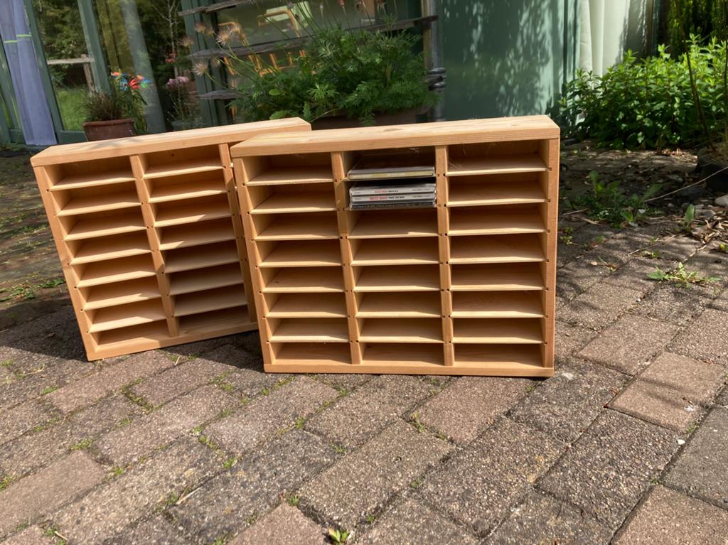 Houten CD rekjes, Ophalen, Zo goed als nieuw, 25 tot 75 discs, Cd's