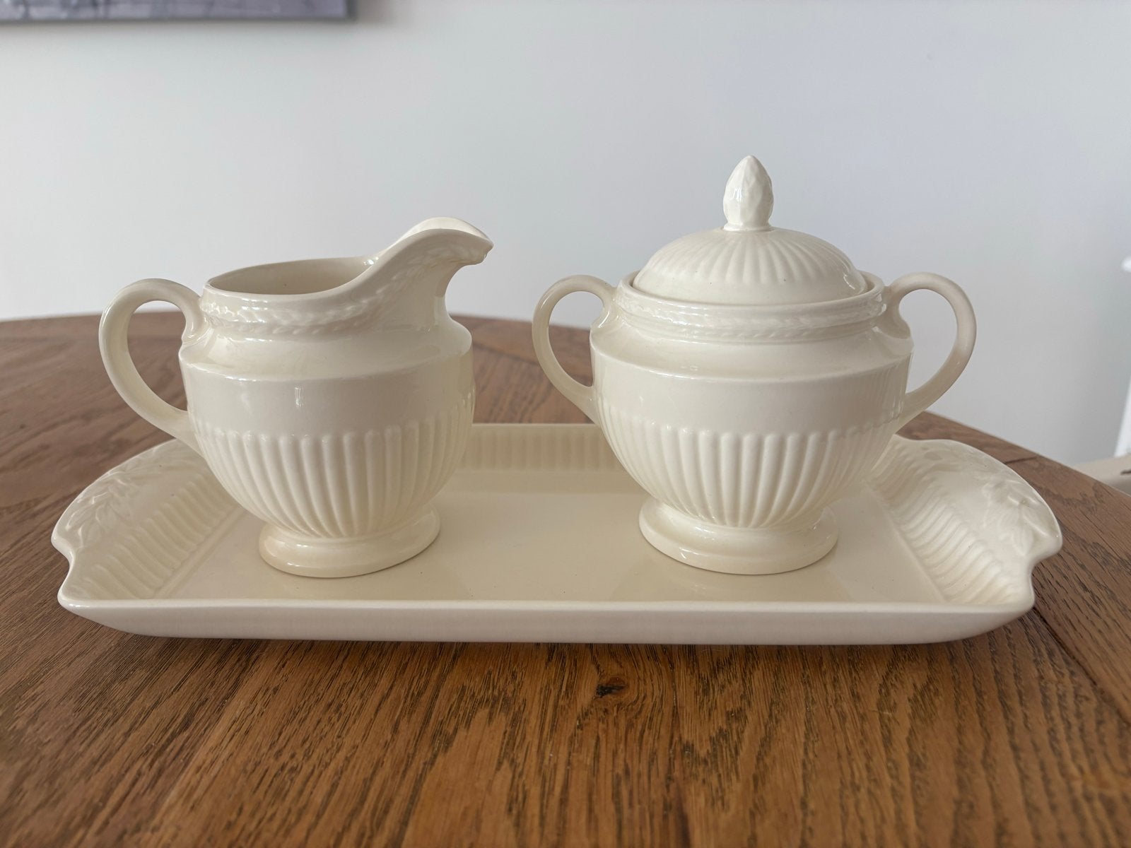 Origineel Wedgwood Edme roomstel met onderbord – Als nieuw, Overige typen, Ophalen of Verzenden, Zo goed als nieuw, Wedgwood