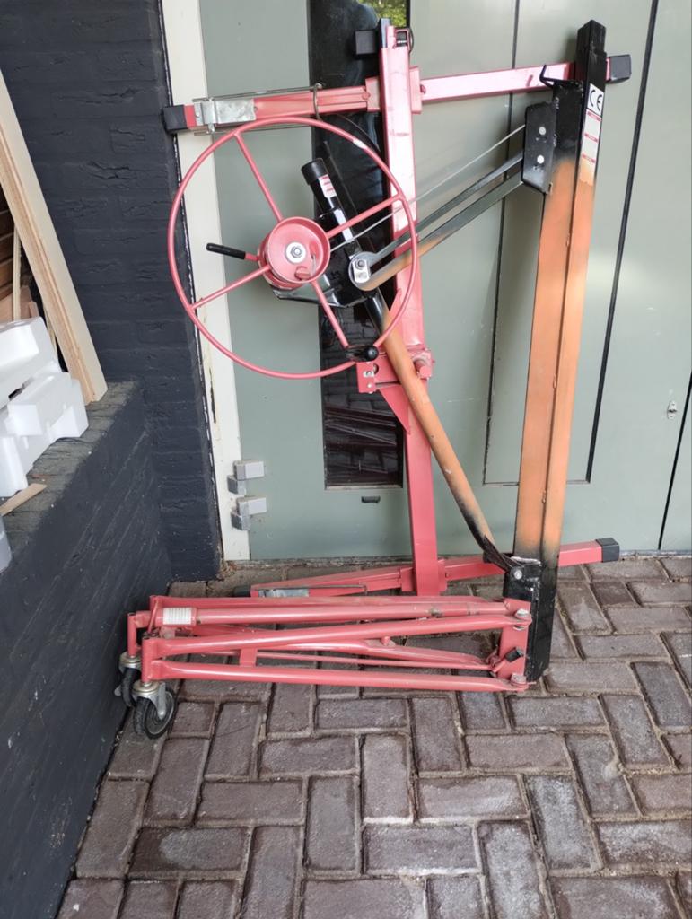 Handige platenlift voor gipsplaten en panelen, Doe-het-zelf en Verbouw, Bouwliften, Ophalen, Gebruikt, Bouwlift
