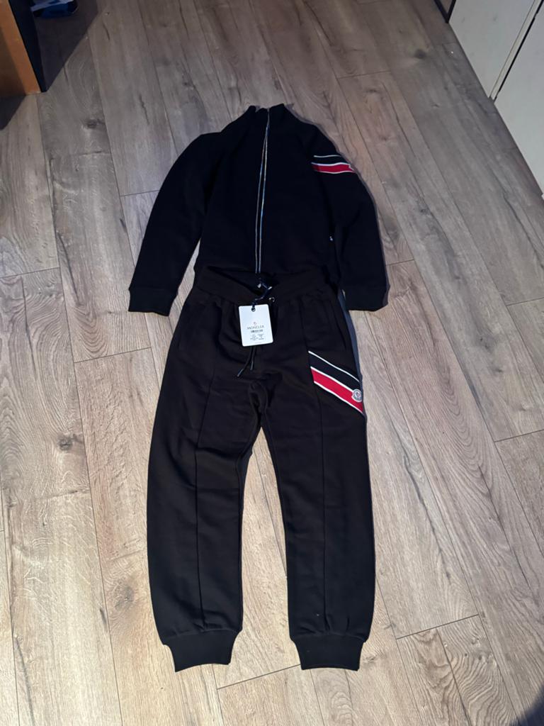 Moncler trainingspak maat S - Zwart met streepdetails, Zwart, Nieuw, Ophalen of Verzenden, Algemeen