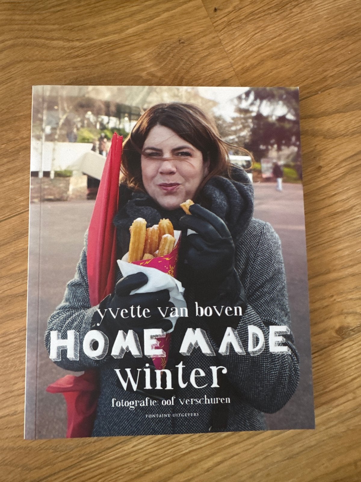 Yvette van Boven - Home Made Winter kookboek, Boeken, Ophalen of Verzenden, Zo goed als nieuw, Europa, Hoofdgerechten