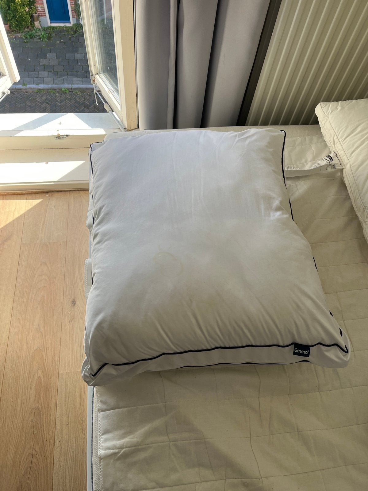 Emma sleep hoofdkussen aanpasbare dikte & uitneembare lagen, Ophalen, Eenpersoons, Wit, Zo goed als nieuw