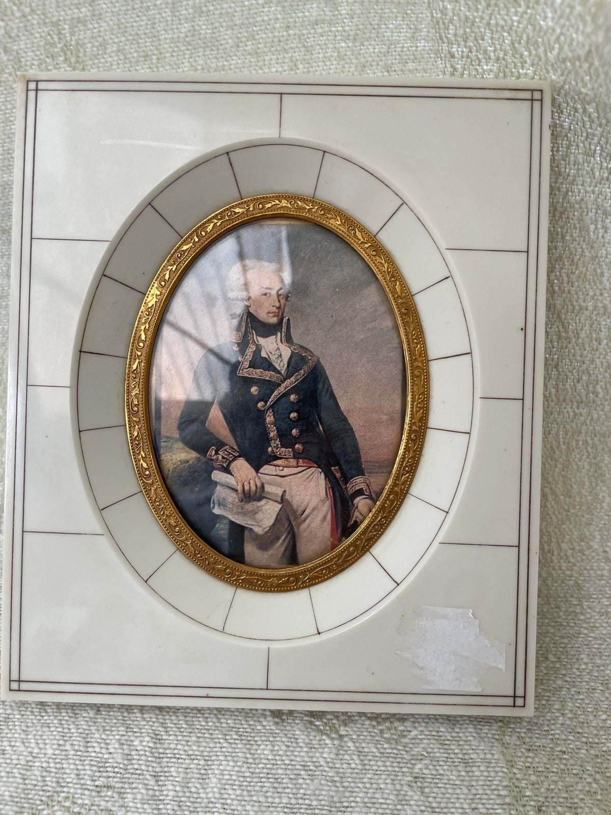Vintage Portretminiatuur Officier in Klassiek Frame, Huis en Inrichting, Minder dan 50 cm, Gebruikt, Ophalen of Verzenden, Print