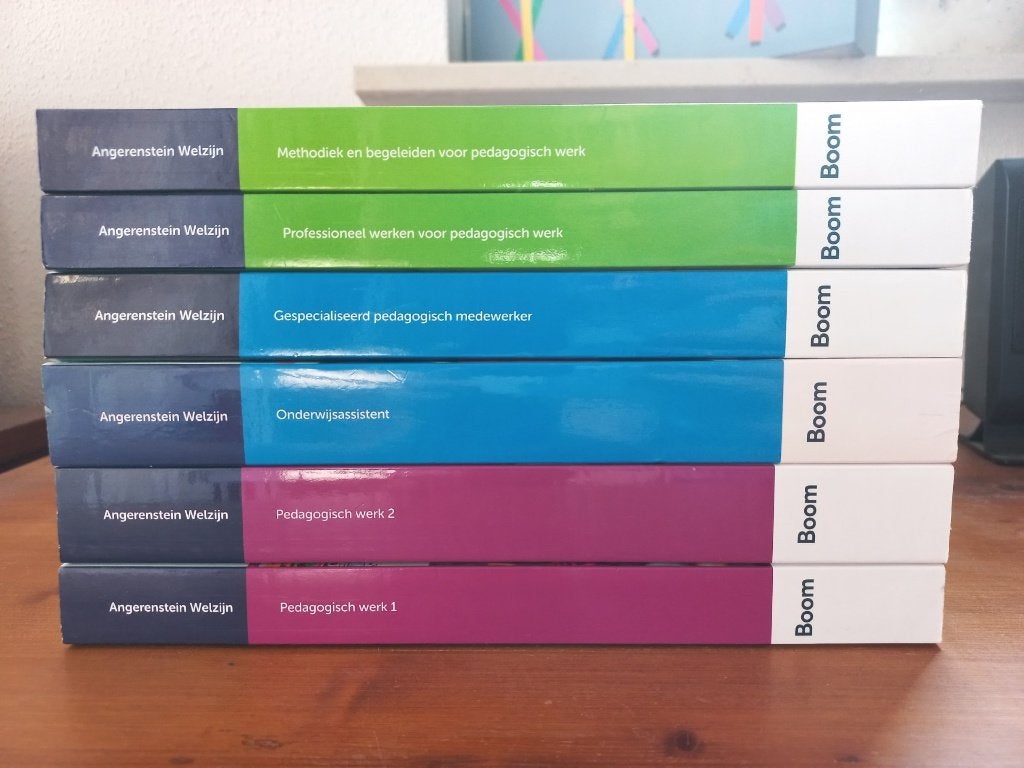 Lesboeken MBO opleiding Kindprofessional niv 4, Ophalen of Verzenden, Zo goed als nieuw, Overige niveaus, Overige vakken