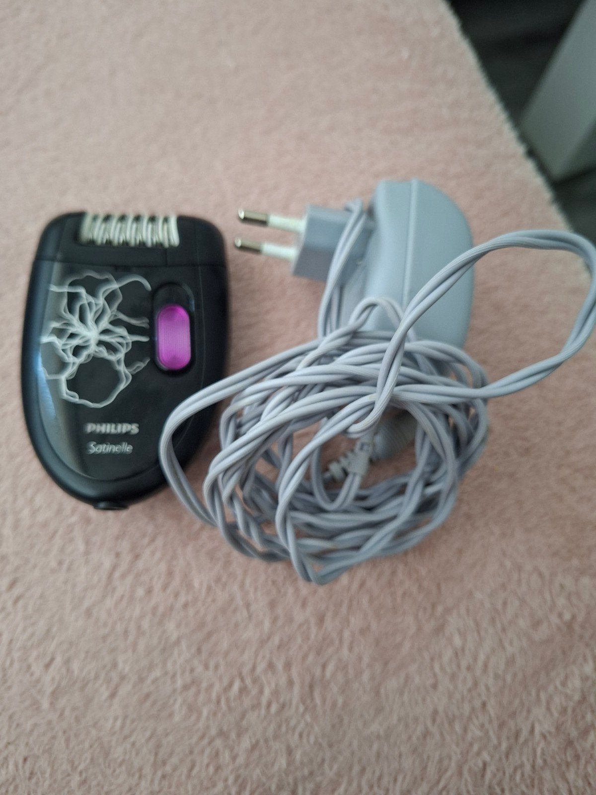 Philips Satinelle Epilator met Oplader heel goed, Ophalen of Verzenden, Gebruikt, Scheren en Epileren