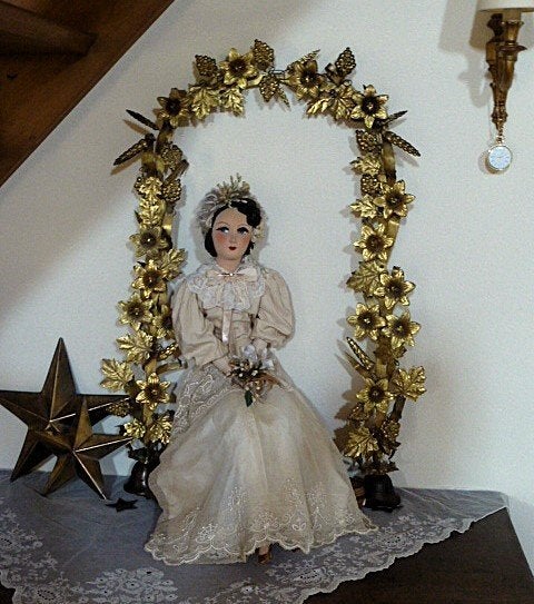 Gouden metalen bloemen boog decoratie, Ophalen