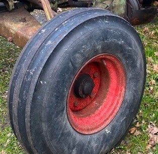 diverse tractor onderdelen fendt/ford, Zakelijke goederen, Agrarisch | Onderdelen | Banden, Velgen en Assen, Ophalen
