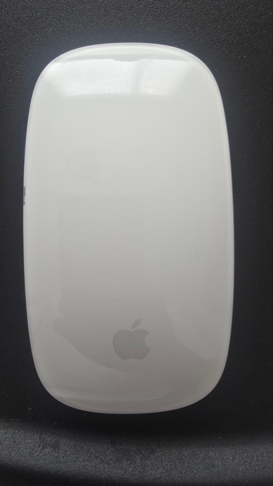Apple Magic Mouse 2 lightning - Draadloze Oplaadbare Muis, Computers en Software, Muizen, Rechtshandig, Muis, Gebruikt, Ophalen of Verzenden