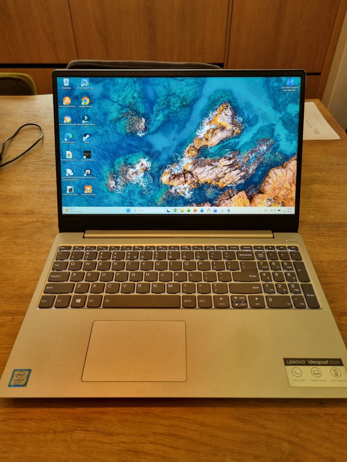 Lenovo IdeaPad 330S - 8GB RAM - 256 GB opslag, 256 GB, 2 tot 3 Ghz, 8 GB, Ophalen of Verzenden