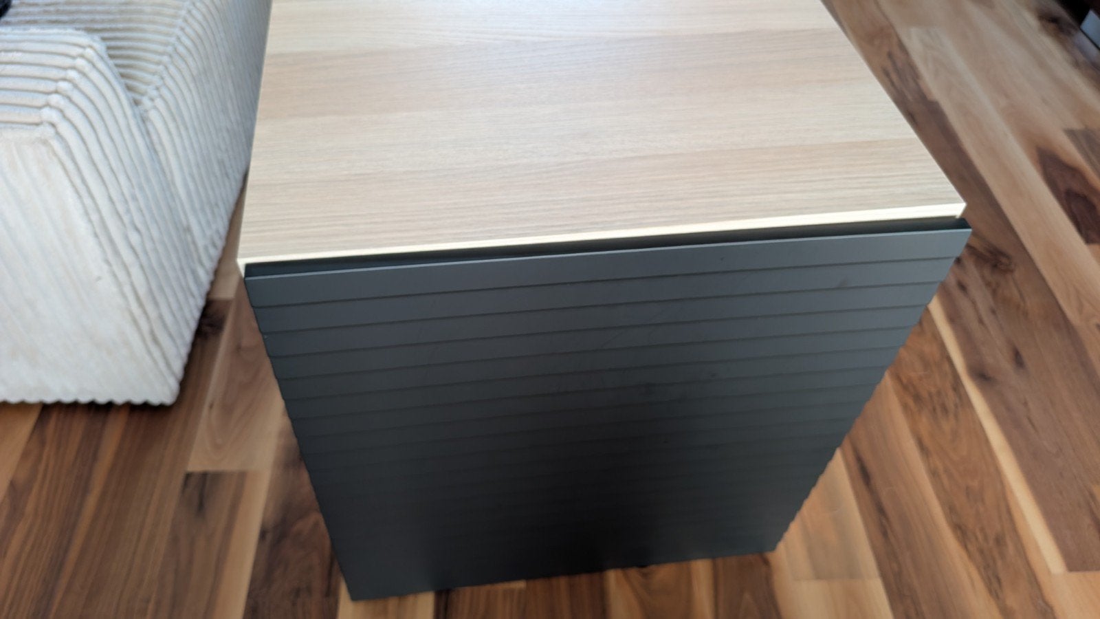 Ikea Besta kast met zwart deurtje - als nieuw, Huis en Inrichting, Ophalen, 50 tot 100 cm, Zo goed als nieuw, 25 tot 50 cm