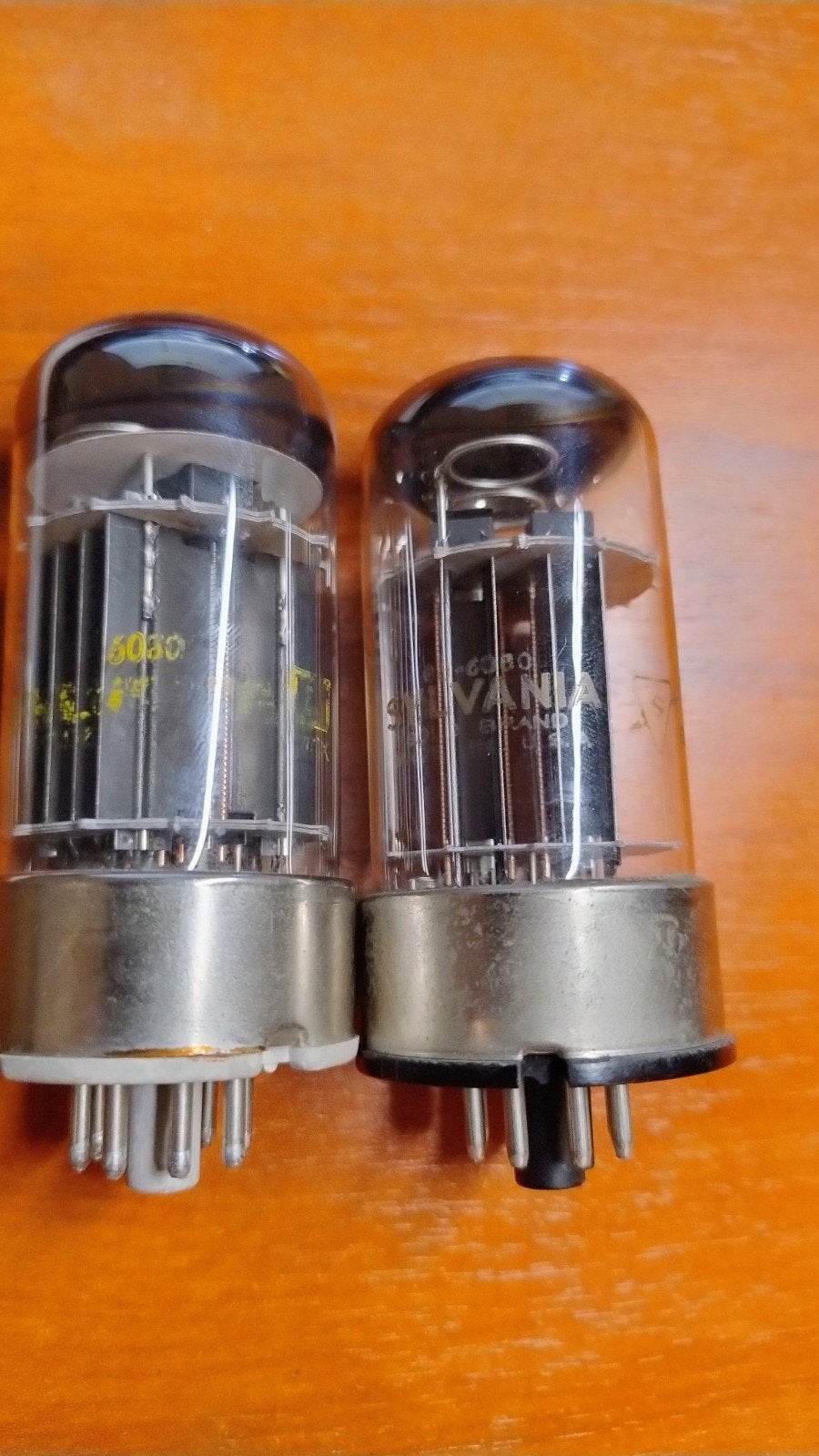 Paar (2x) Sylvania 6080 vacuum tubes / buizen – Made in U.S., Ophalen of Verzenden