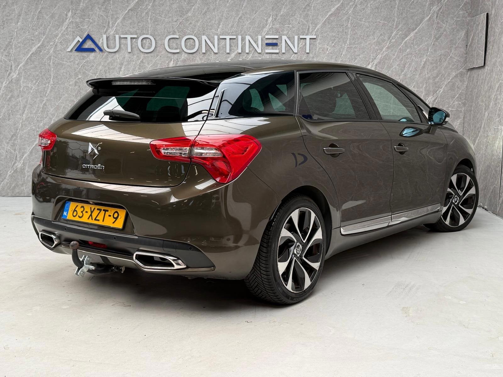Citroen DS5 1.6 THP / NAP / Panorama / APK / Massage, Auto's, Voorwielaandrijving, Euro 5, 15 km/l, Gebruikt